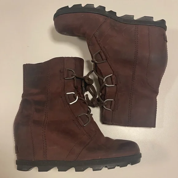 Sorel Women's Joan of Arctic Wedge Boots - Picture 8 of 11